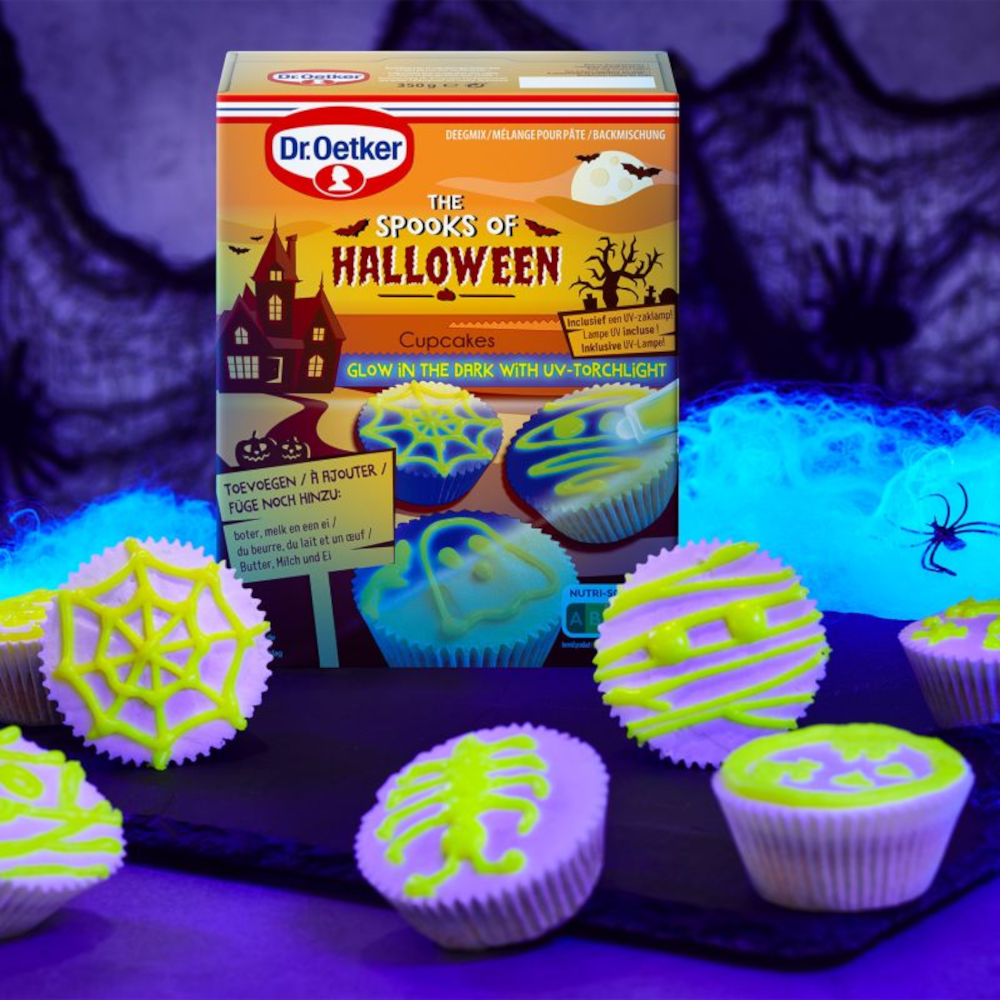Dr. Oetker The Spooks of Halloween Glow in the Dark Muffins 350g